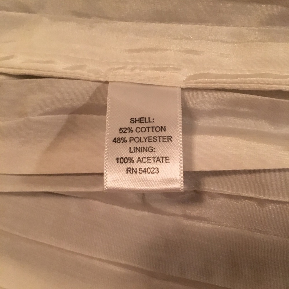 👗Banana Republic white skirt - Picture 4 of 8